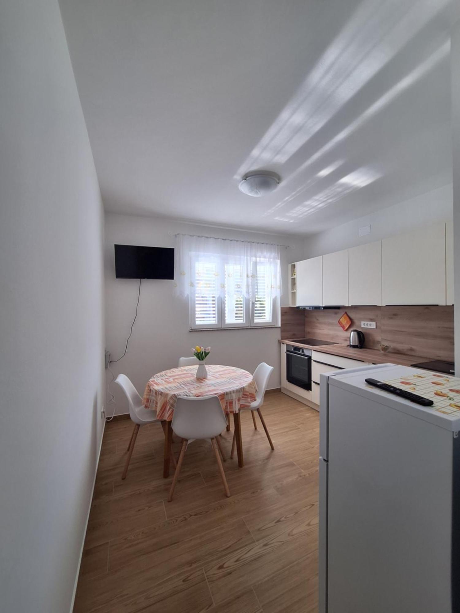 Apartment Marina Malinska Exteriér fotografie